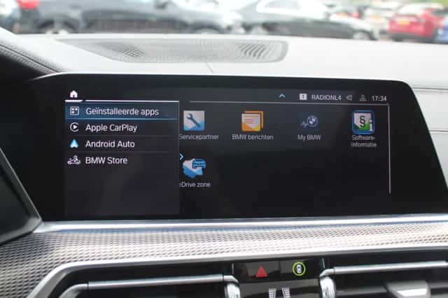 BMW X5 (2019) thumbnail 24