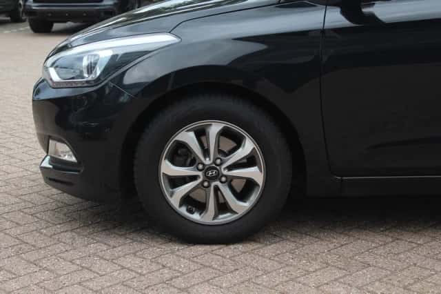 Hyundai i20 (2018) thumbnail 14