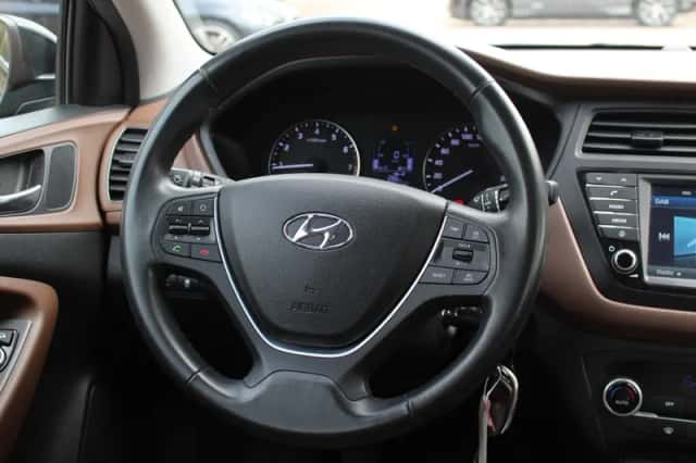 Hyundai i20 (2018) thumbnail 16