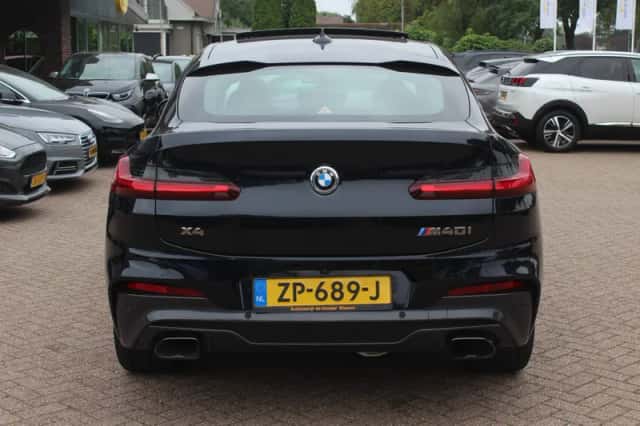BMW X4 (2019) thumbnail 13