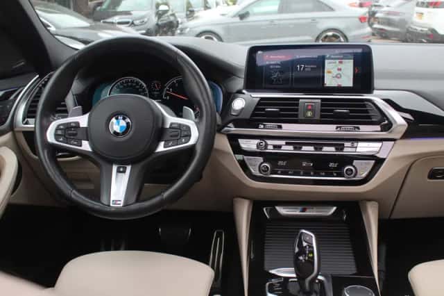 BMW X4 (2019) thumbnail 8