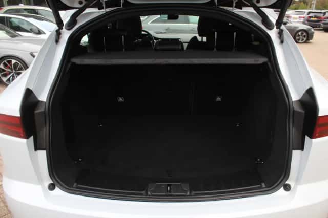 Jaguar E-Pace (2018) thumbnail 16
