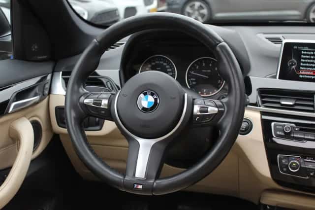 BMW X1 (2016) thumbnail 17