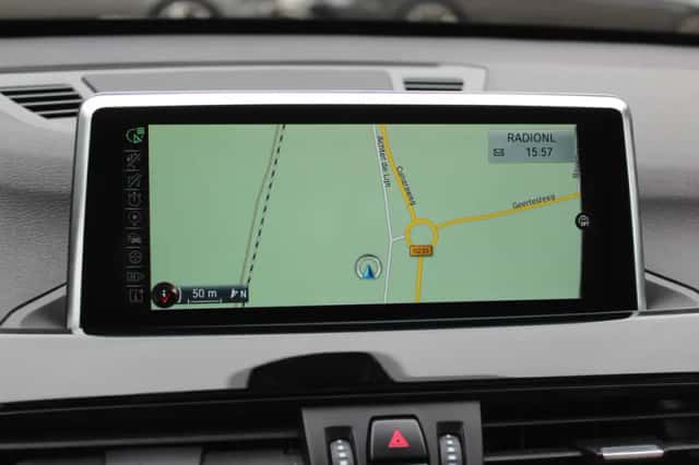 BMW X1 (2016) thumbnail 24