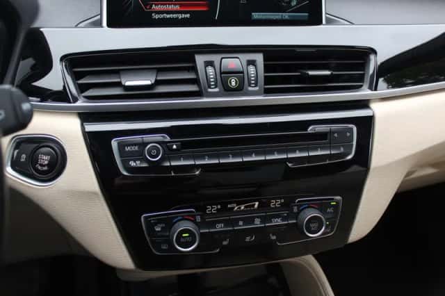 BMW X1 (2016) thumbnail 27