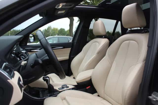 BMW X1 (2016) thumbnail 4