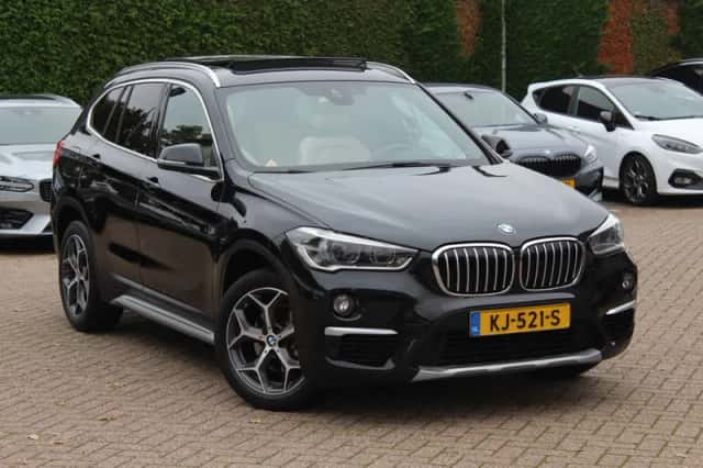 BMW X1 (2016) thumbnail 37