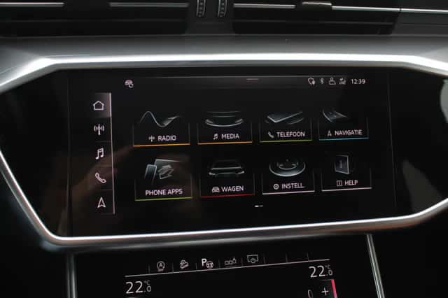 Audi A6 (2021) thumbnail 25