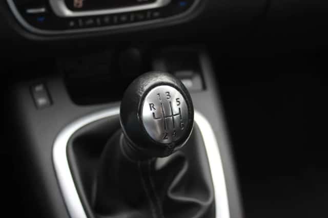 Renault Scénic (2016) thumbnail 25