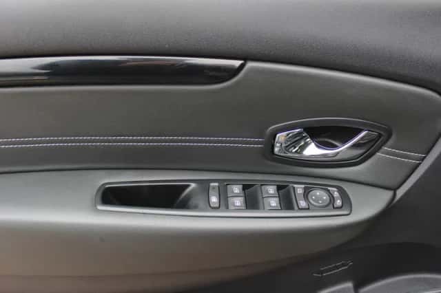 Renault Scénic (2016) thumbnail 34