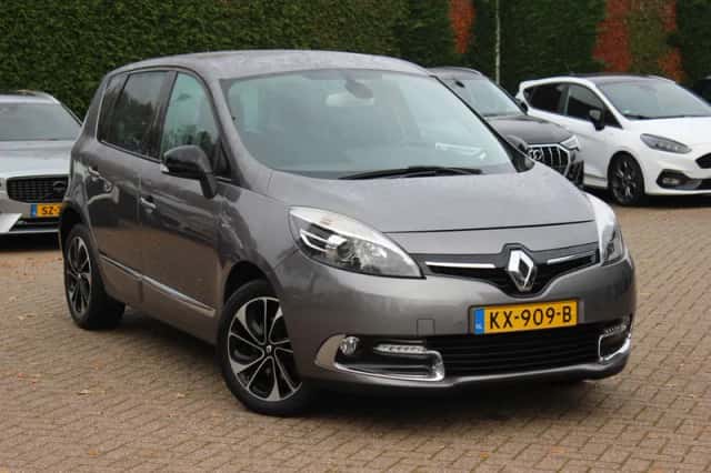 Renault Scénic (2016) thumbnail 35