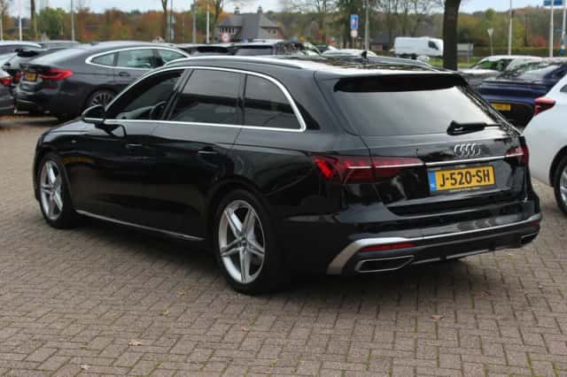 Audi A4 (2020) thumbnail 3