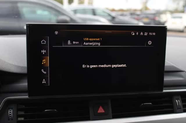 Audi A4 (2020) thumbnail 22