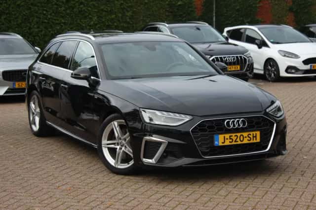 Audi A4 (2020) thumbnail 35