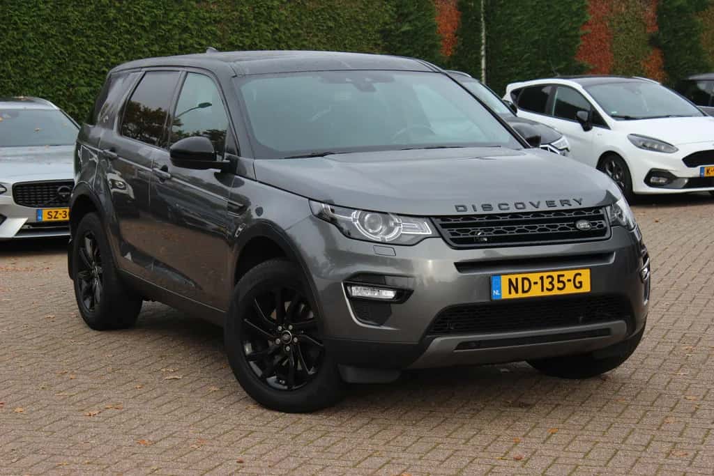 Land Rover Discovery Sport (2017) — foto 1
