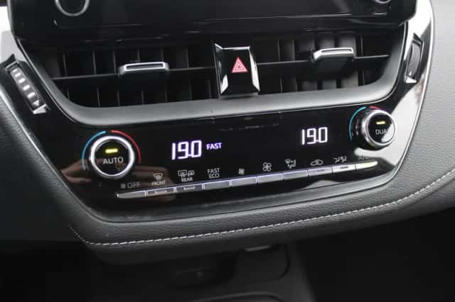 Toyota Corolla (2020) thumbnail 24