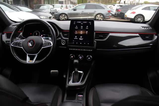 Renault Arkana (2021) thumbnail 2