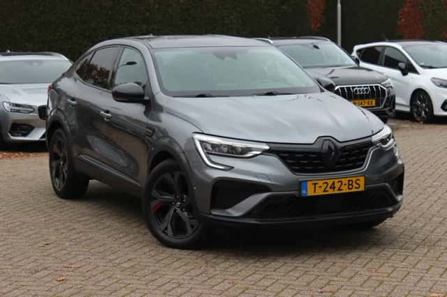 Renault Arkana (2021) thumbnail 35