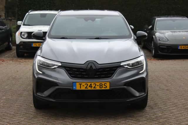 Renault Arkana (2021) thumbnail 8
