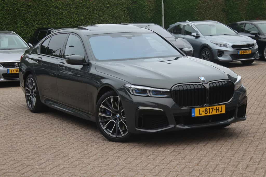 BMW 7-Serie (2019) — foto 1