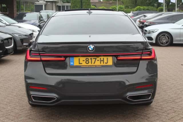 BMW 7-Serie (2019) thumbnail 15