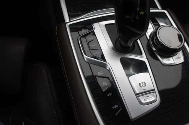 BMW 7-Serie (2019) thumbnail 27