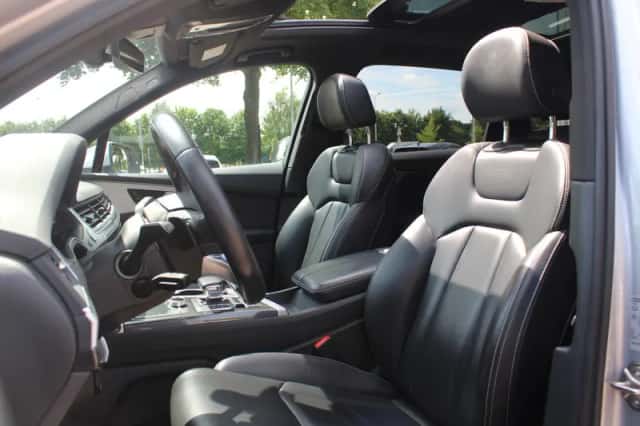 Audi Q7 (2016) thumbnail 4