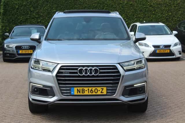 Audi Q7 (2016) thumbnail 8