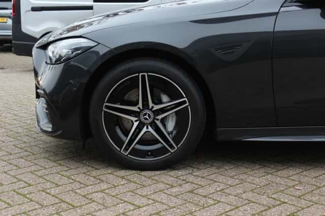 Mercedes-Benz C-Klasse (2023) thumbnail 13
