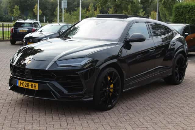Lamborghini Urus (2020) thumbnail 6