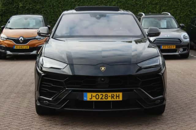 Lamborghini Urus (2020) thumbnail 8