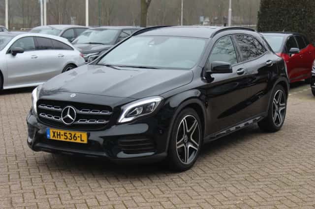 Mercedes-Benz GLA (2019) thumbnail 6