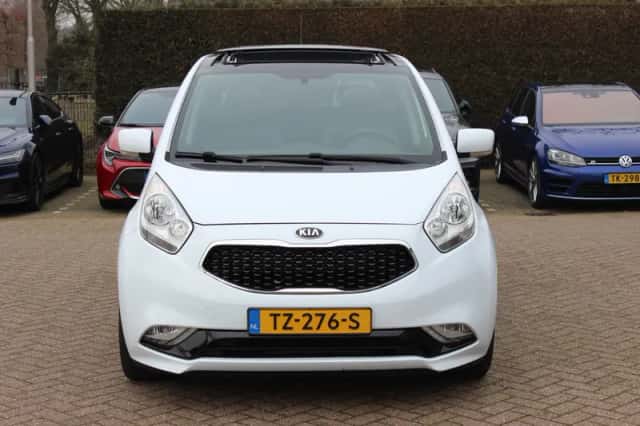 Kia Venga (2018) thumbnail 8