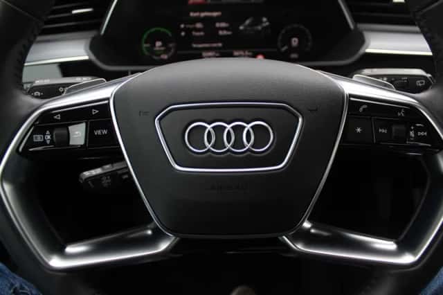 Audi e-tron (2020) thumbnail 29
