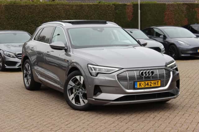 Audi e-tron (2020) thumbnail 34