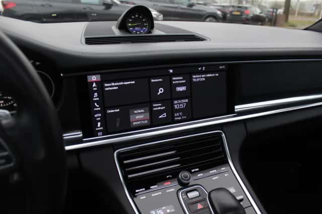 Porsche Panamera (2020) thumbnail 19