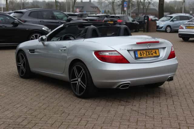 Mercedes-Benz SLK-Klasse (2012) thumbnail 3