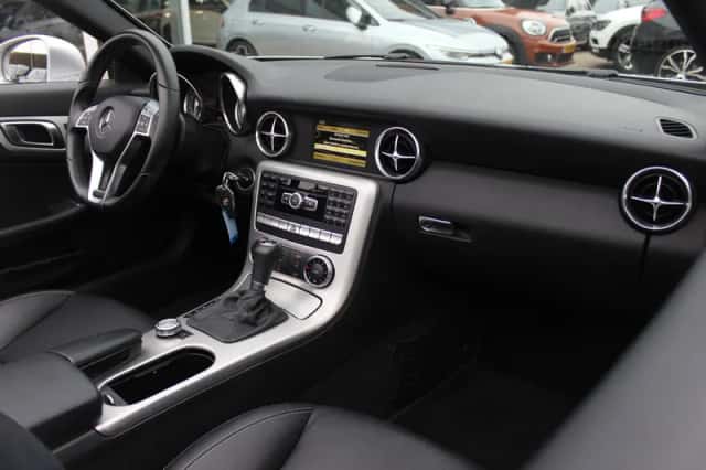 Mercedes-Benz SLK-Klasse (2012) thumbnail 8