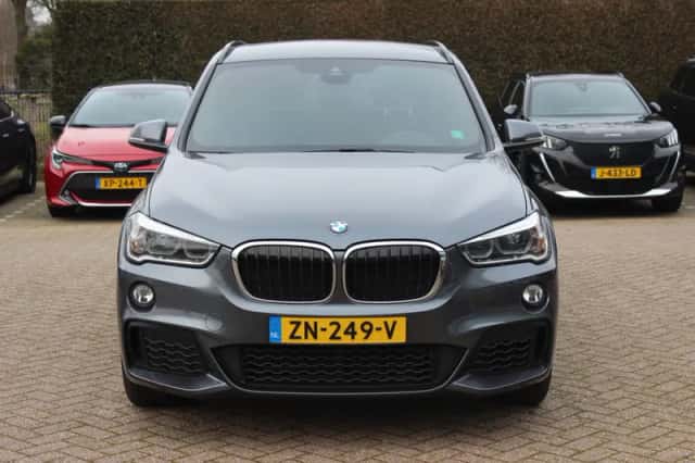 BMW X1 (2019) thumbnail 8