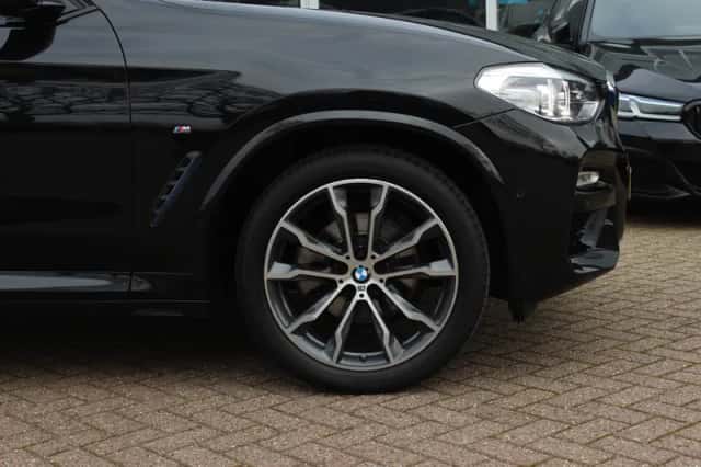 BMW X4 (2019) thumbnail 14