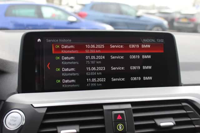 BMW X4 (2019) thumbnail 25