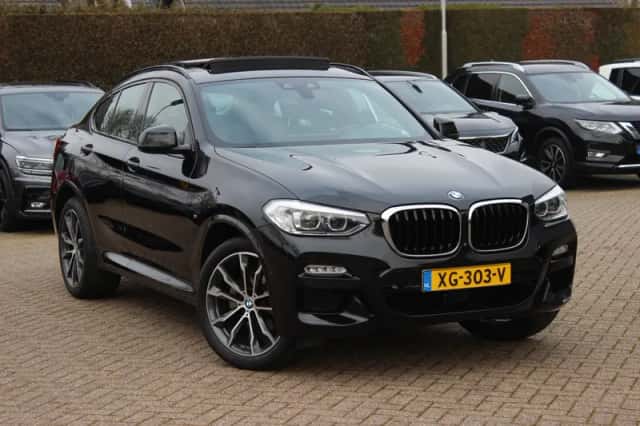 BMW X4 (2019) thumbnail 36