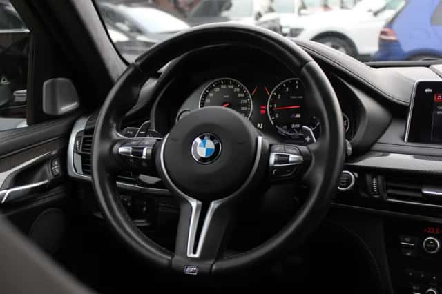 BMW X6 (2019) thumbnail 17