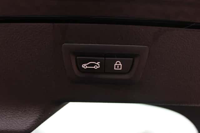 BMW X6 (2019) thumbnail 38