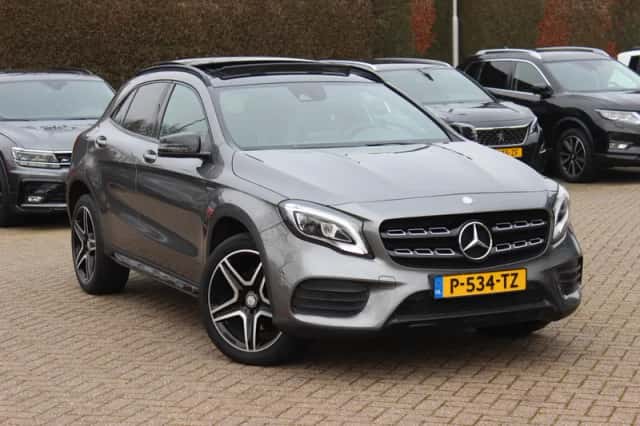 Mercedes-Benz GLA (2017)