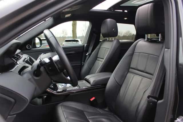 Land Rover Range Rover Evoque (2020) thumbnail 4