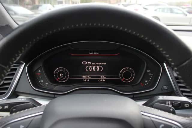 Audi Q5 (2017) thumbnail 17