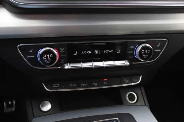 Audi Q5 (2017) thumbnail 27