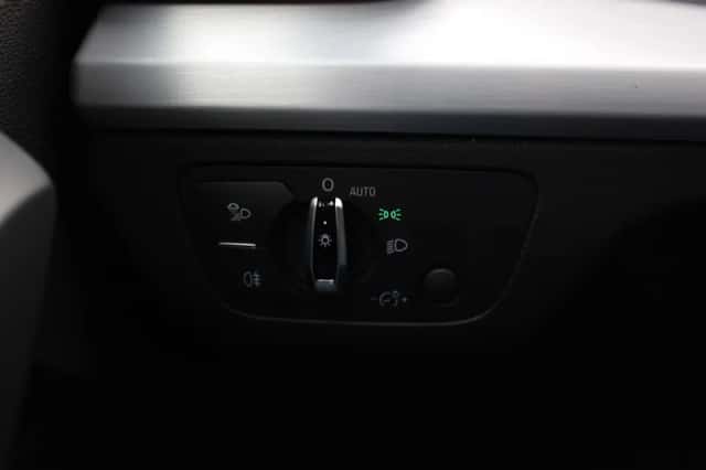Audi Q5 (2017) thumbnail 36