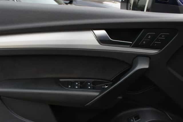 Audi Q5 (2017) thumbnail 37